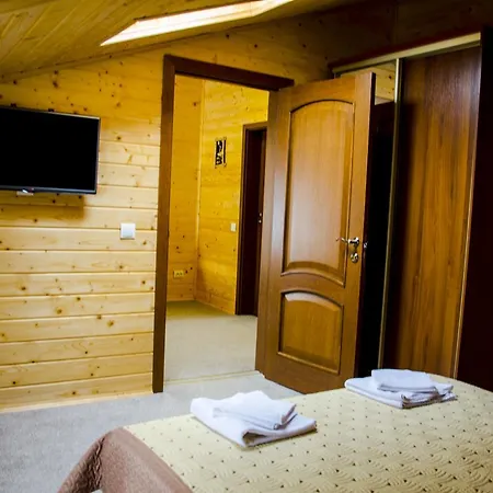 Отель Arnika Буковель