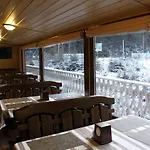 Отель Arnika Буковель